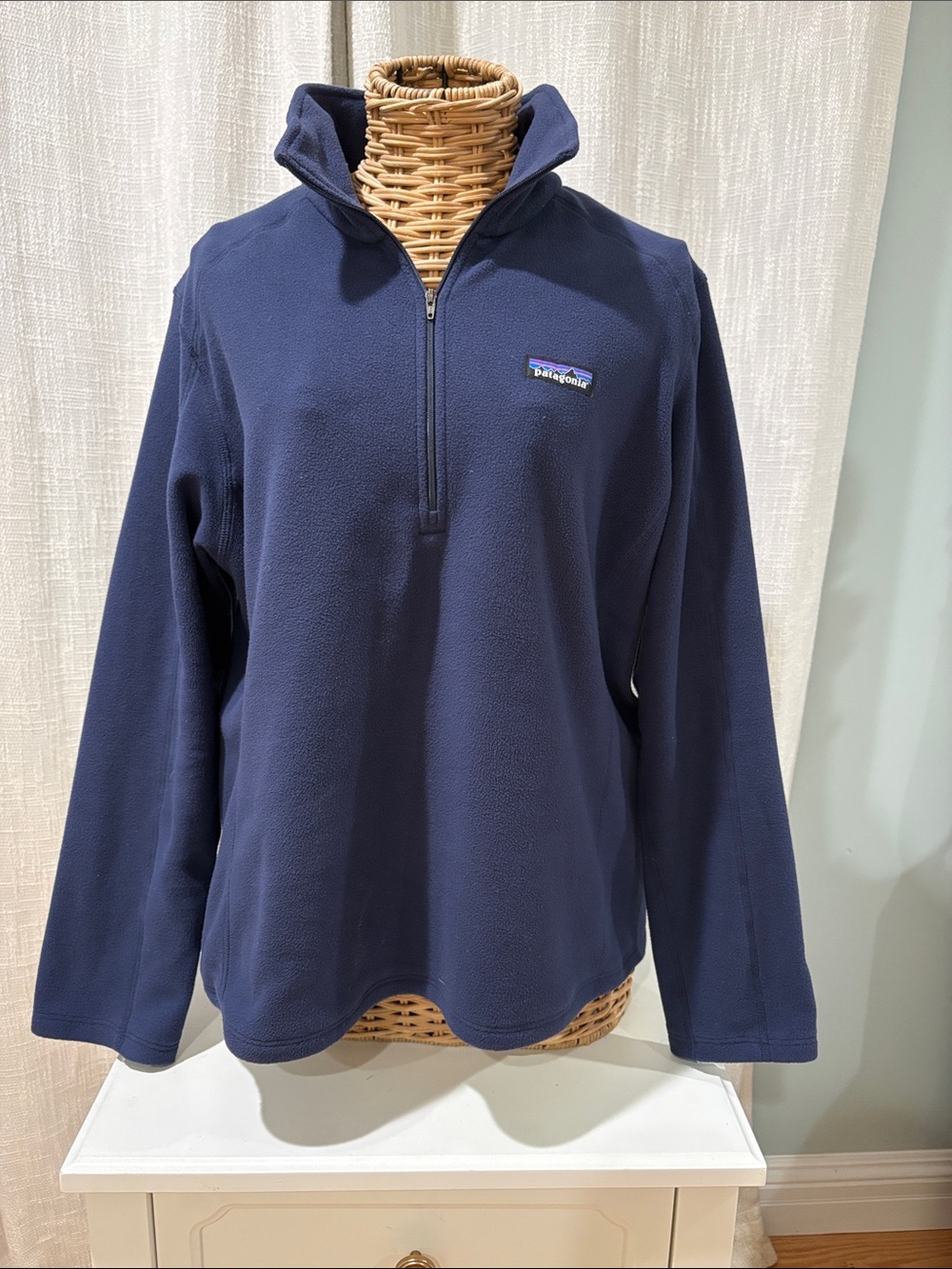 Patagonia Women’s Navy Zip-Up Fleece Pullover